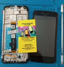 Zamena ekrana za Motorolu Moto E6 Play Original