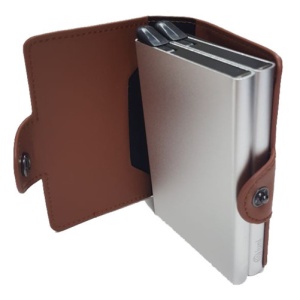 Портфейл RFID iUni P3, слот за 12 карти, кафяв - Img 10