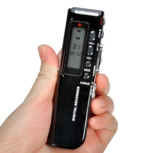Мини професионален диктофон iUni SpyMic REP04, 8 GB вътрешна памет, MP3 Player - Img 2