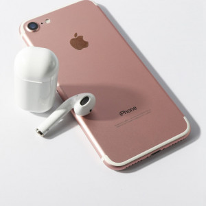 Bluetooth слушалка iUni EP002, Ляво ухо, Бяло - Img 8