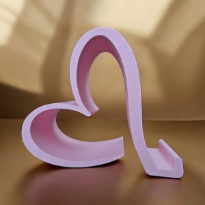 Suport Telefon și Carte în Formă de Inimă – Printat 3D - Img 3