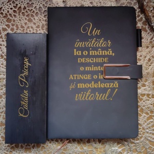 Agendă din Piele Personalizată