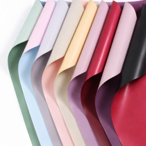 Coală Flori / Cadouri în 2 culori 20 buc/set 58cmx58cm KRMF009