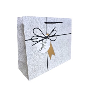 Pungi Cadou 32x26x11 cm, 12/set, 4 culori, Calitate Premium, Karmiseé KRMP078 - Img 2