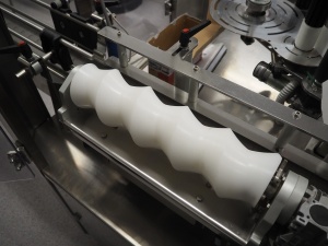 Framax S.R.L. mobile bottle labelling machine - Img 3
