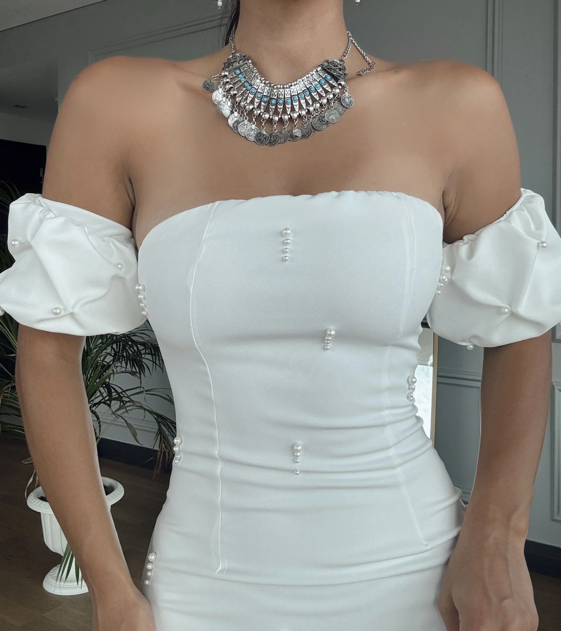 Rochie RENATA lunga accesorizata cu perle Alb - 2 | YEO