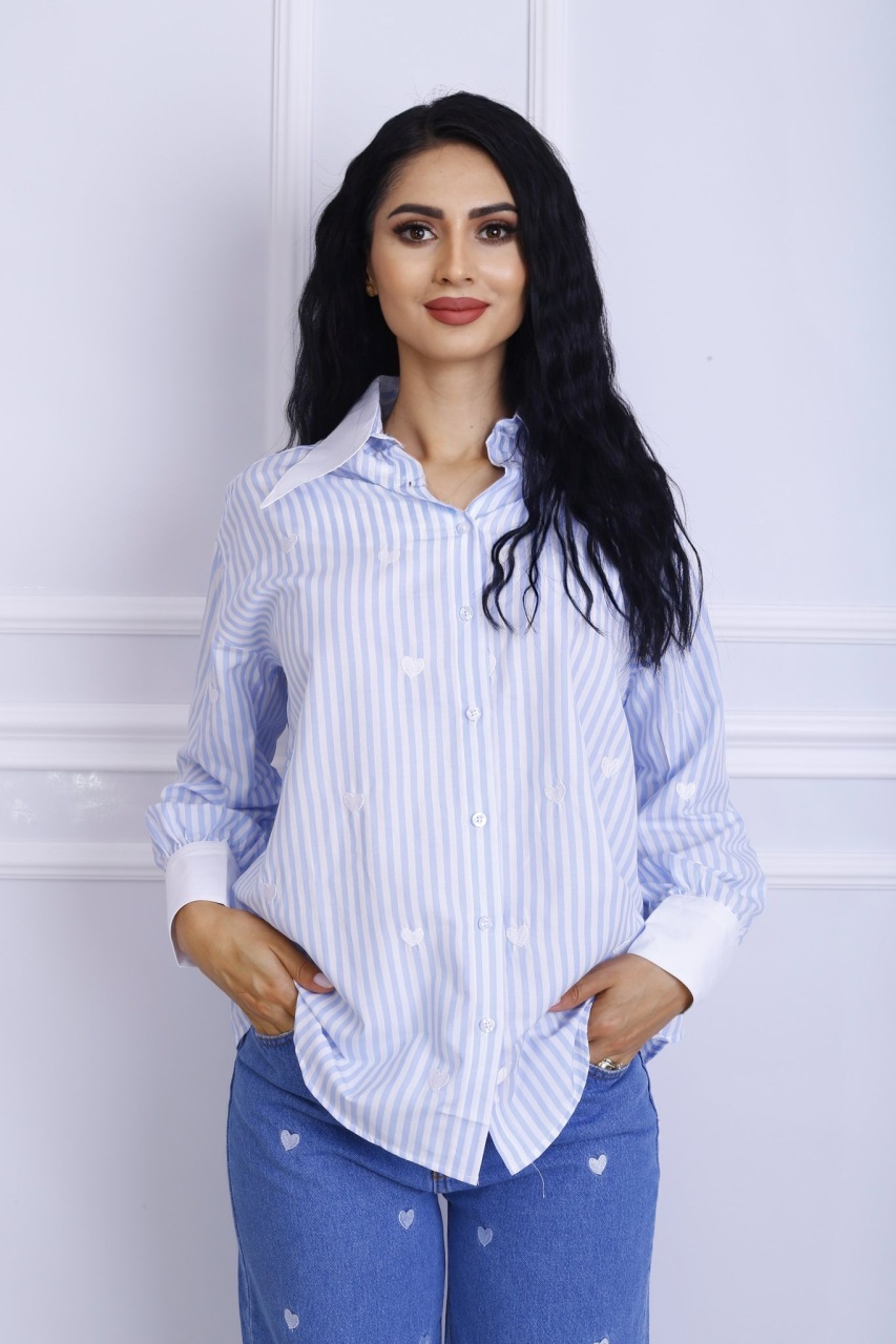 Camasa dama Albastra Oversized cu inimi