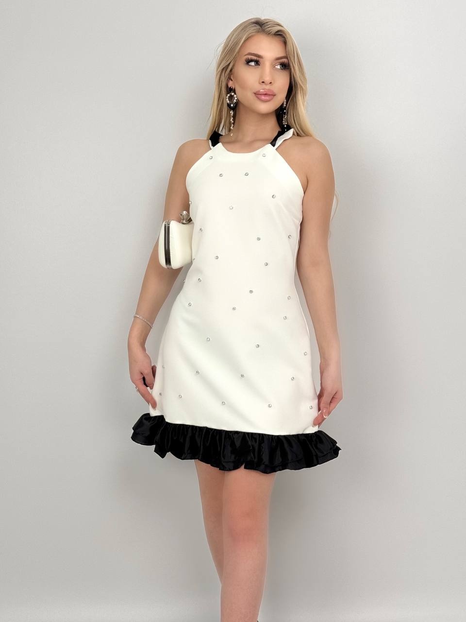 Rochie Isabella scurta accesorizata cu pietricele alb - 1 | YEO