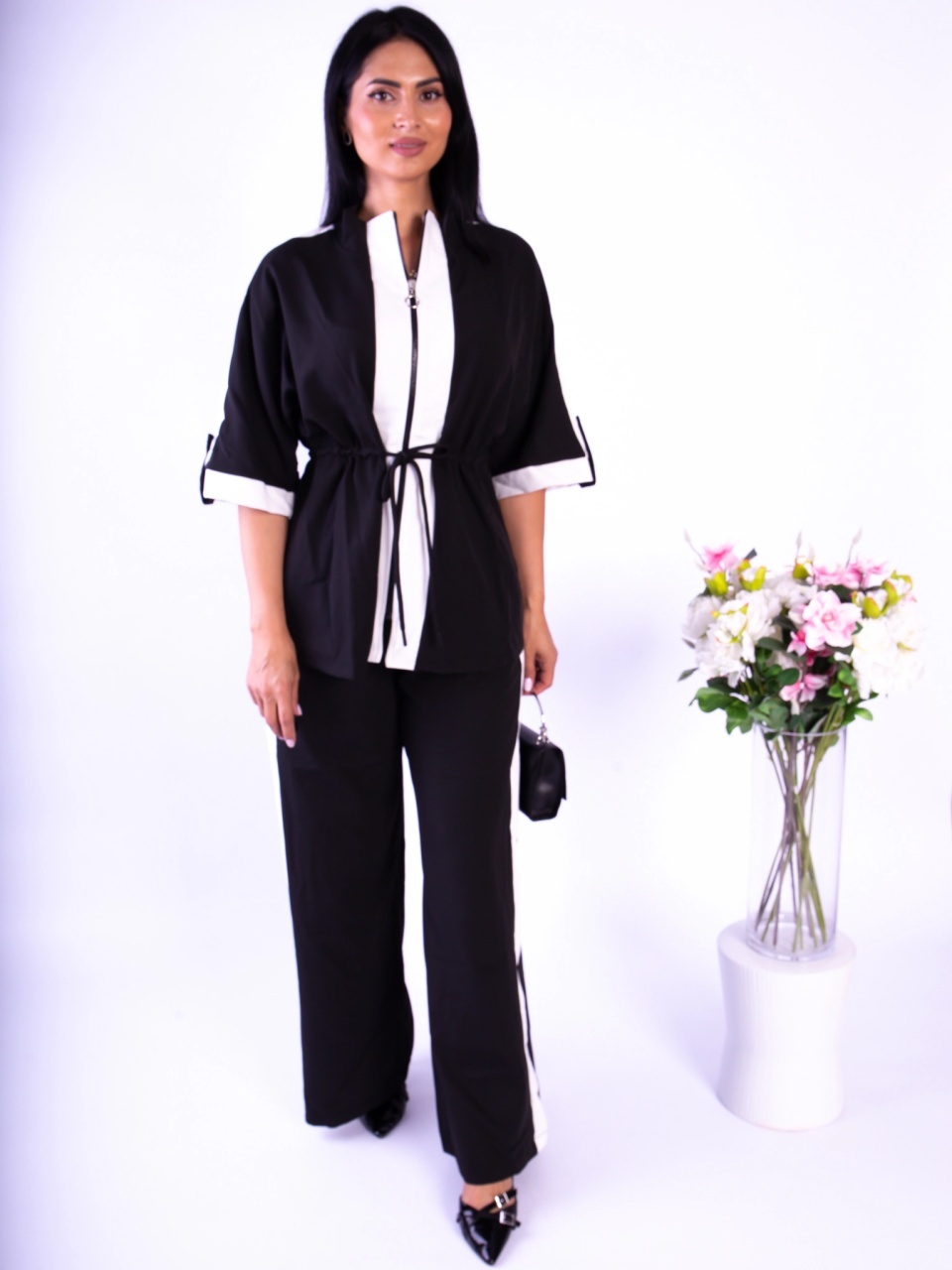 Compleu casual dama Beatriz cu bluza si pantaloni lungi pentru tinute lejere si moderne
