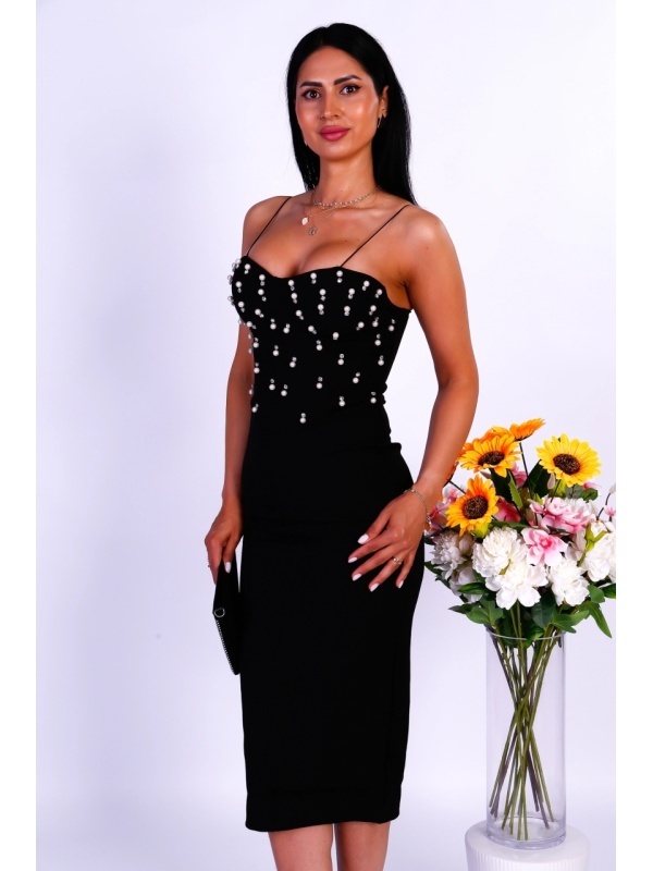Rochie midi elegantă, neagră, cu pietricele – potrivită pentru evenimente