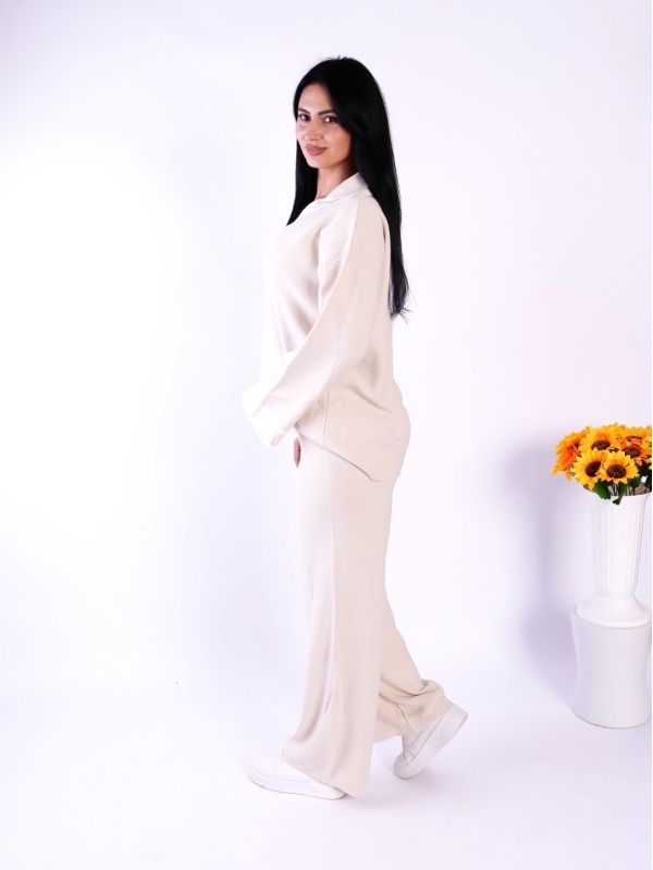 Compleu damă tricot moale ,bluza oversized și pantaloni pufoși