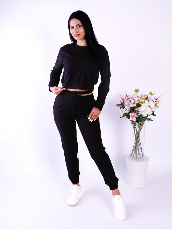 Compleu dama negru sport cu bluza crop si pantaloni jogger