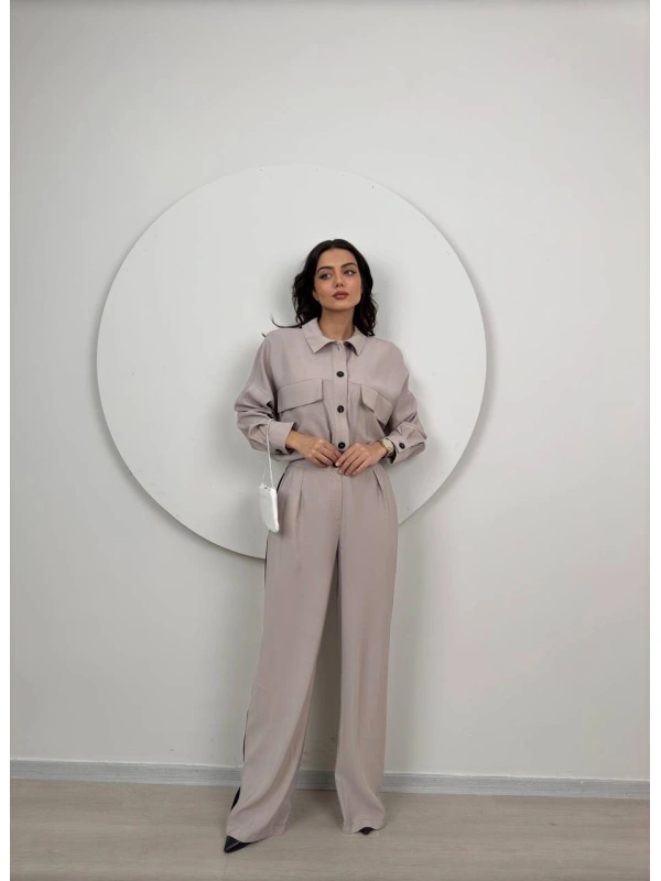 Compleu casual damă Erika gri cu bluza lejeră și pantaloni comozi