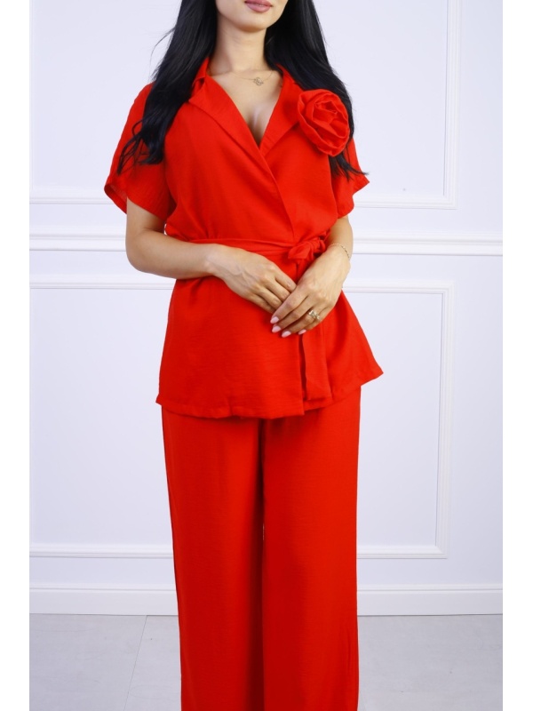 Compleu dama casual cu maneca scurta accesorizat cu floare
