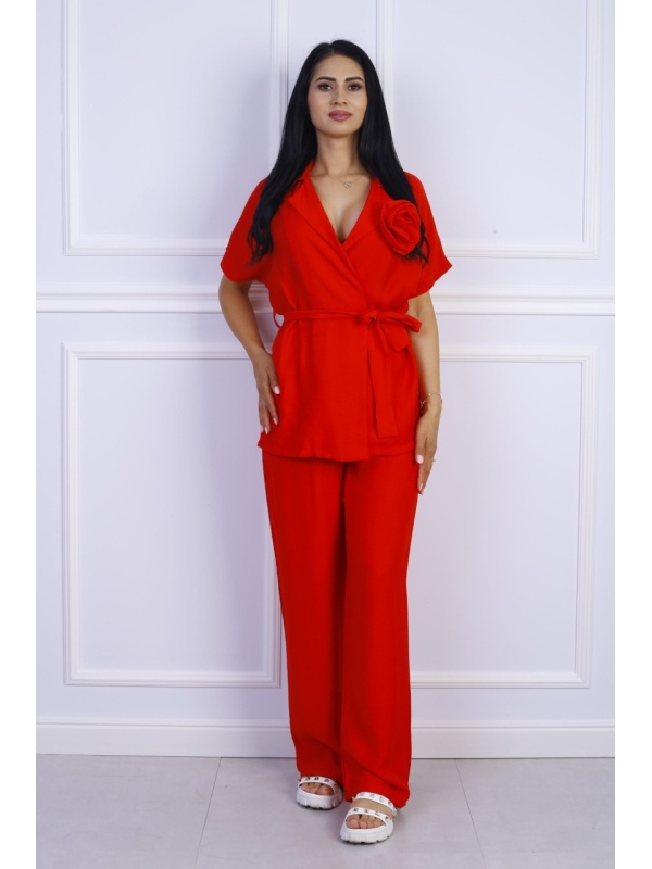 Compleu dama casual cu maneca scurta accesorizat cu floare