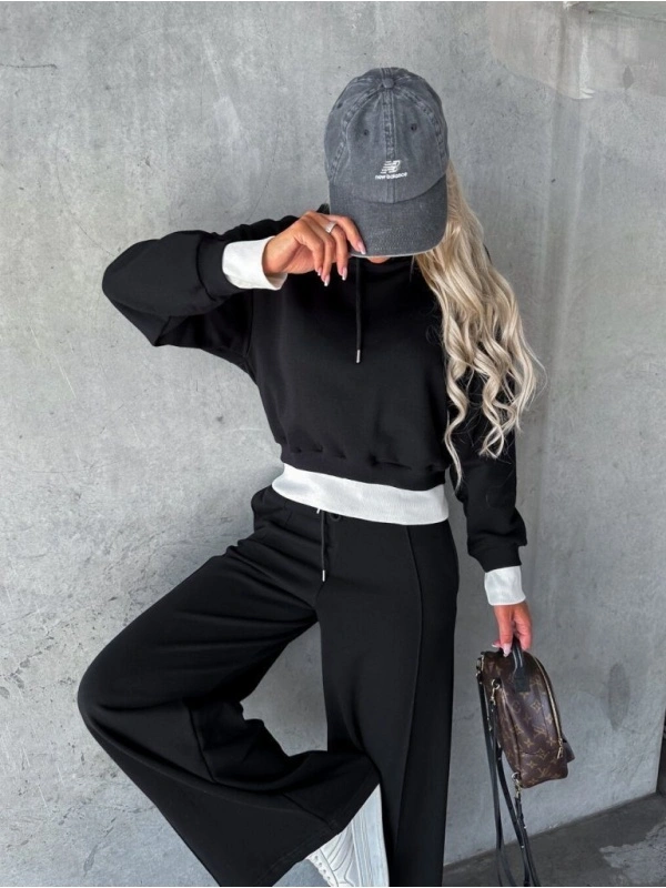 Compleu casual dama Alice cu gluga Confort si stil