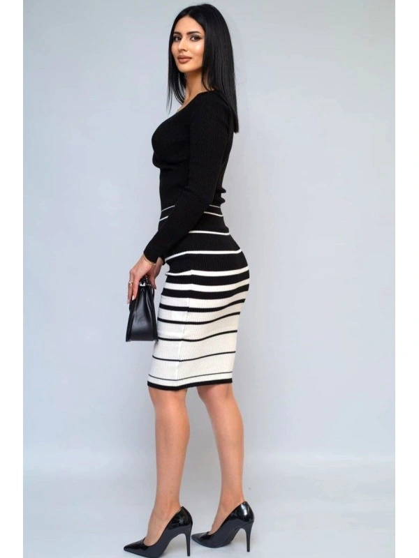 Rochie midi cambrată cu dungi albe – stil casual feminin