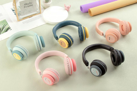 GJBY headphones - BLUETOOTH CA-030 Dinosaur Mint