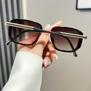 Ochelari de soare pentru dama, TMDM379826 - Img 3