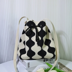 Geantă de Umăr Casual cu Model Dungi – Design Tricotat Modern, TMGW47460