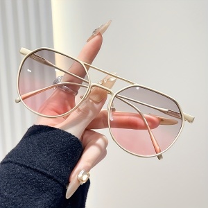 Ochelari de dama cu lentile roz gradient, rame metalice aurii, TMAU2395322
