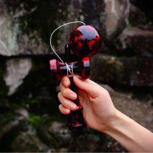Kendama Premium Graffiti Roșu Japonia, TMLW3965789 - Img 3