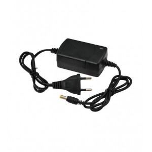 Alimentator 12V 2A