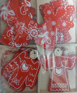 Set de 12 decoratiuni pentru brad Model ingerasi,