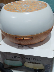 Difuzor de arome / Umidificator / Difuzor de uleiuri esențiale / Purificator de aer 400 ml - Lumini LED care își schimbă culoarea  - Img 3