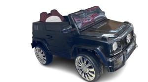 Mașină Electrică Pentru Copii AT 68, Mercedes G Class, Negru, cu 2x Motoare, Baterie 12 V, Telecomandă - Img 5