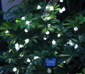 Instalatie Solara de exterior, cu 50 beculete LED, Model Globulete ca de Cristal , 7 jocuri de lumini - Img 4
