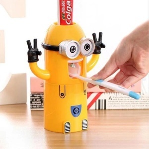 Dozator pasta de dinti cu suport pentru 2 periute, model Minions - Img 2