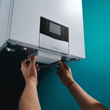Modul internet Vaillant VR 940f instalat pe centrala