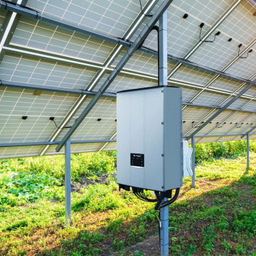 montaj Invertor solar trifazat On Grid V-Tac VT-6605305