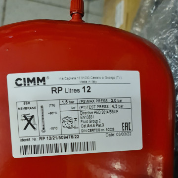 eticheta Vas de expansiune paralelipipedic plat CIMM RP200/12 litri sub presiune cu membrana