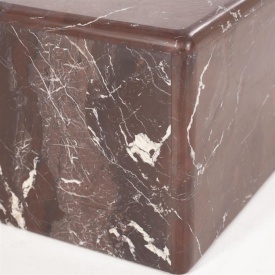 MASA DE CAFEA DICE - MARMURA - BURGUNDY - 60(L) x 60(l) x 32(h) - Img 4
