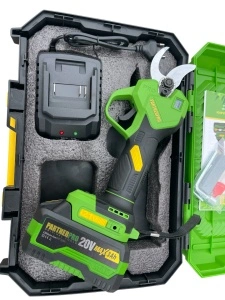 Foarfeca de grădină pe acumulator PARTNERPRO PP‑FE3A 20V Brushless - Capacitate tăiere 30 mm, 320 W