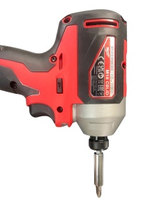 milwaukee 18 volti impact