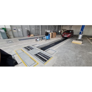 AUTOKLASS VITAN montaj stand frana Hofmann Safelane 204rp Split