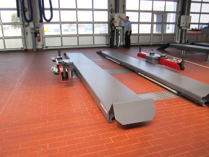 JAB QuattroRam 65 A/N-S2 - elevator electrohidraulic, cu platforme si brate, 6.5T - Img 6