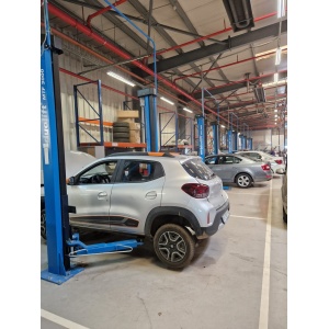 DAREN DACIA BACAU dotare cu elevatoare Hofmann MTF3000C