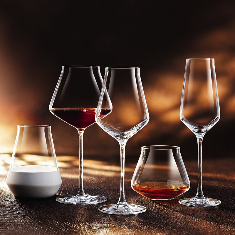 Chef &amp; Sommelier Reveal Up