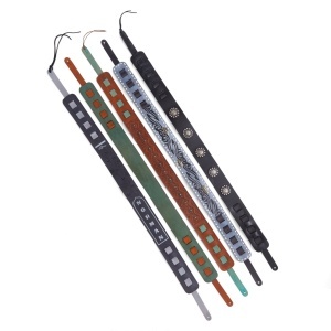 Kit curea de chitara din piele vegetala Tandy Leather, reglabila 114–147 cm