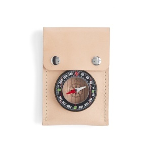 Kit husa pentru busola Explorer din piele Tandy Leather, cu busola inclusa