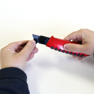 PMGL-EVO1R Cutter metalic PREMIUM 18 mm, NT Cutter - Img 5