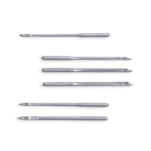 Set 10 ace Schmetz 135x pentru masini de cusut piele, marime ata 207, varf diamant - Tandy Leather 3789-67 - Img 3