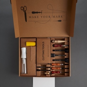 Set atelier pentru pielarie Tandy Leather – Workshop Starter Set, peste 20 de unelte esentiale - imagine 3
