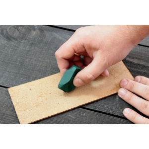 SDPIMPC1 Strop cu o fata din piele aspra pentru ascutire cu maner plat cu pasta de ascutire Chrox/Dialux Verde - Img 12