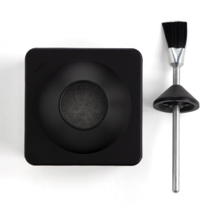 Recipient din teflon pentru adeziv Tandy Teflon Pot Cement Keeper, 757 ml - Tandy Leather 42515-000 - Img 3