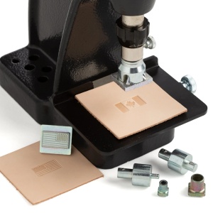 Set matrite pentru adaptarea stantelor la presa TandyPro Hand Press - Tandy Leather 3961-01 - Img 8